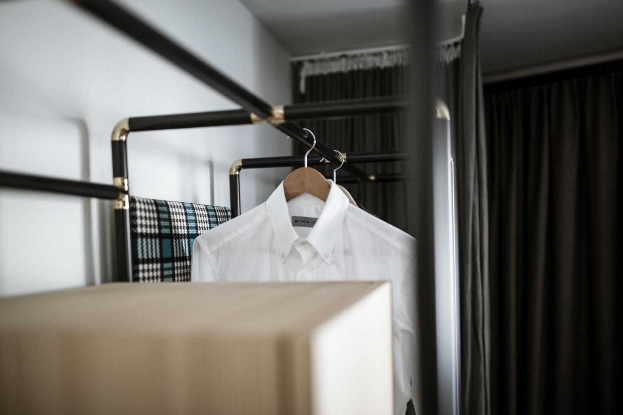 Hotel Weisses Kreuz Burgusio Cameră foto
